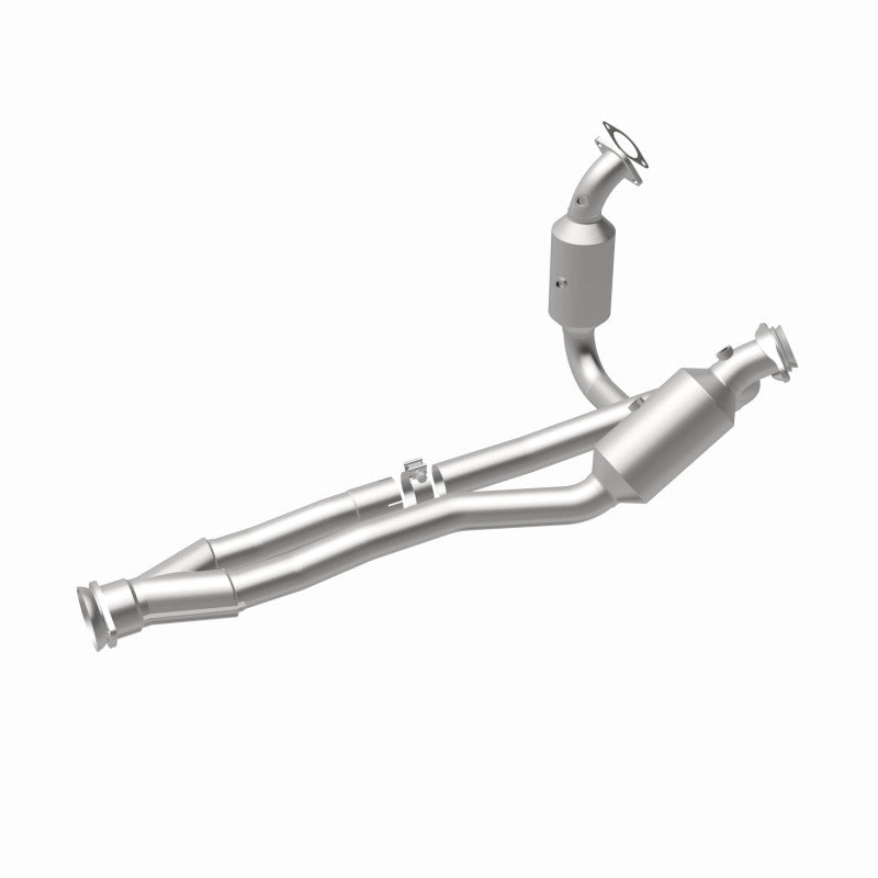 Magnaflow 21-710 Conv DF 2015-2017 Transit-150 V6 3.5 OEM Underbody