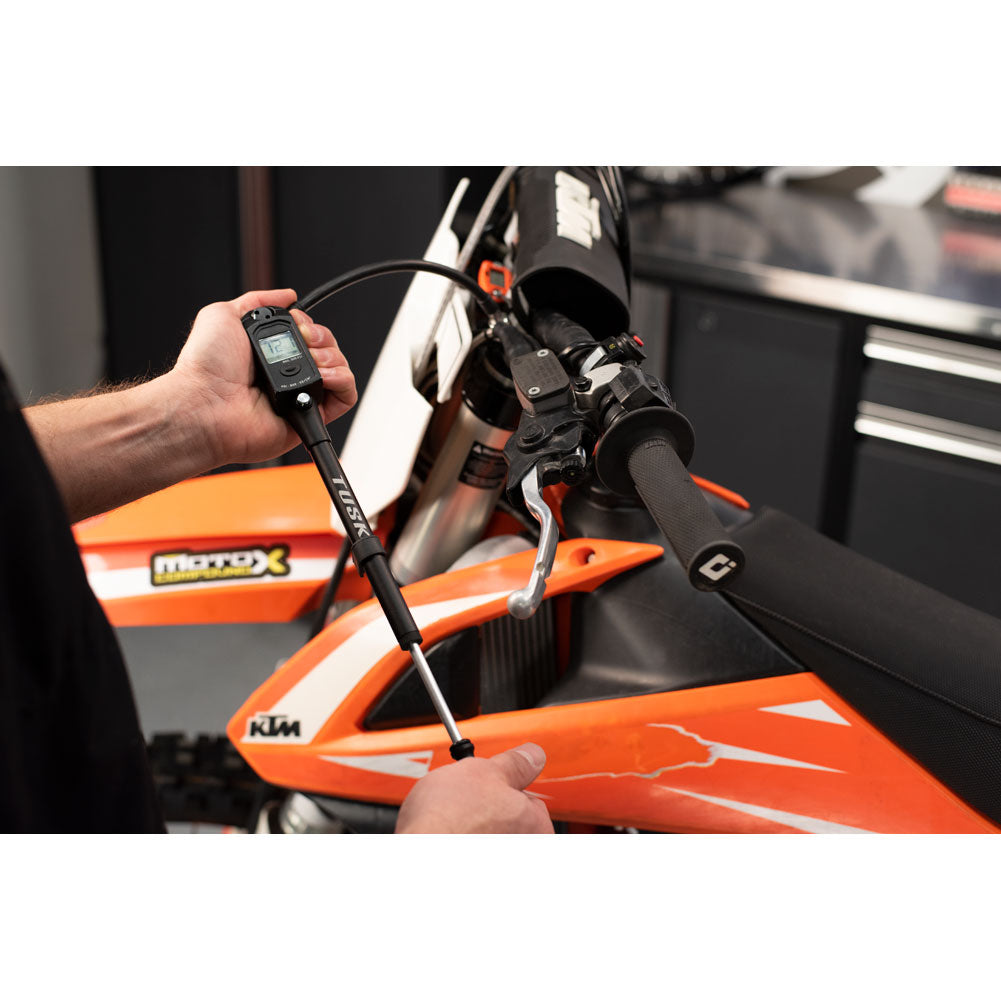 Tusk 1529580001 Digital Suspension Pump