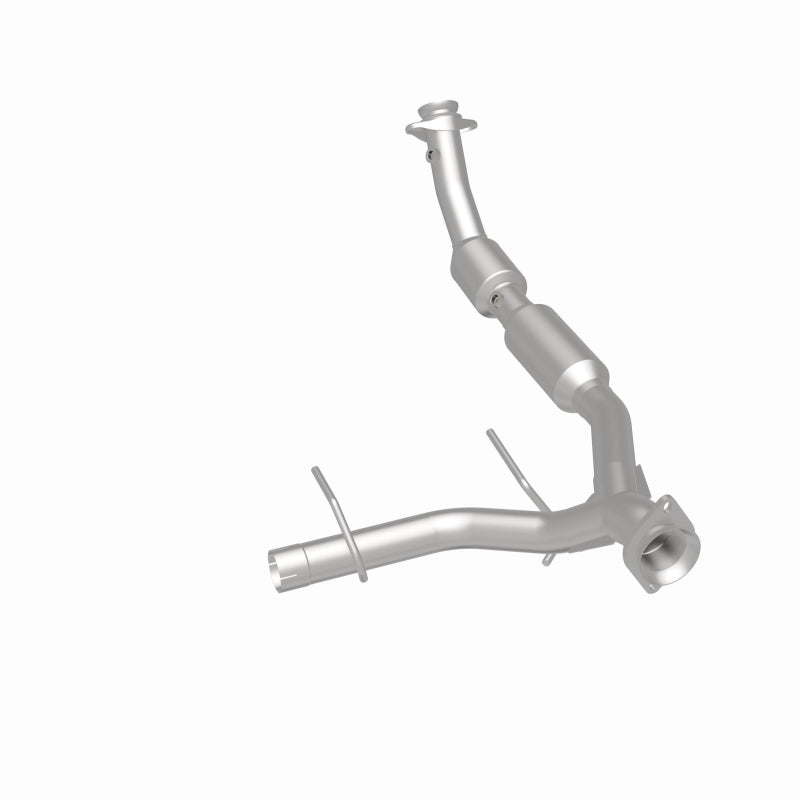 Magnaflow 4583078 03-04 fits Ford Expedition 5.4L Direct Fit Converter