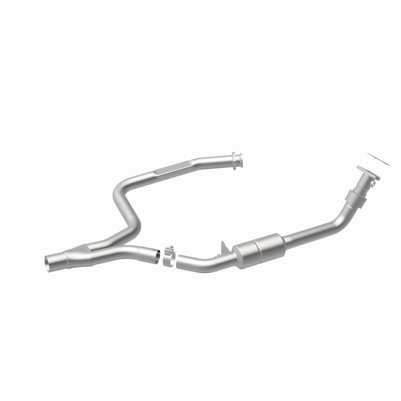 MagnaFlow 23476 Conv DF fits Camaro 5.7L P/S