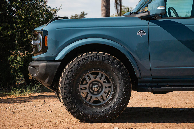 ICON 1417858357TT Six Speed 17x8.5 6x5.5 25mm Offset 5.75in BS 108.1mm Bore Titanium Wheel