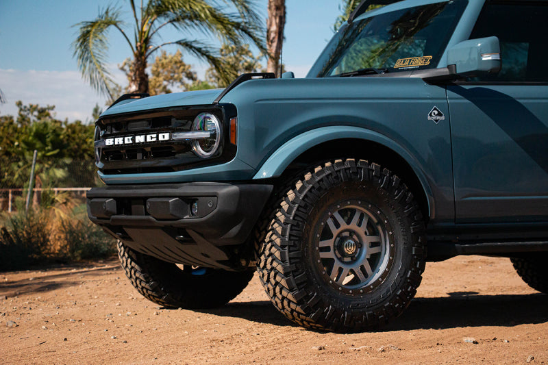 ICON 1417858357TT Six Speed 17x8.5 6x5.5 25mm Offset 5.75in BS 108.1mm Bore Titanium Wheel