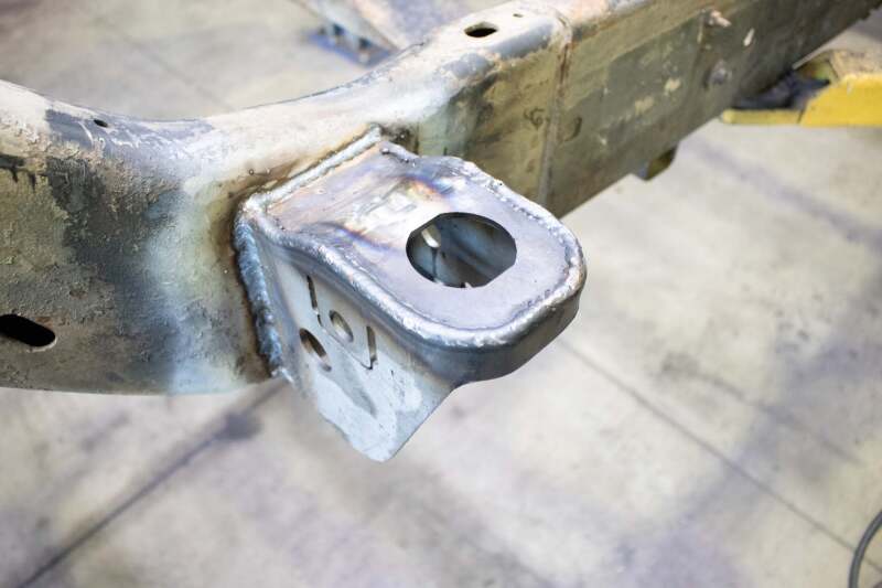 RustBuster RB7808L Rust Buster 01-10 fits Chevy Silverado 2500HD Front Cab Mount Left Side