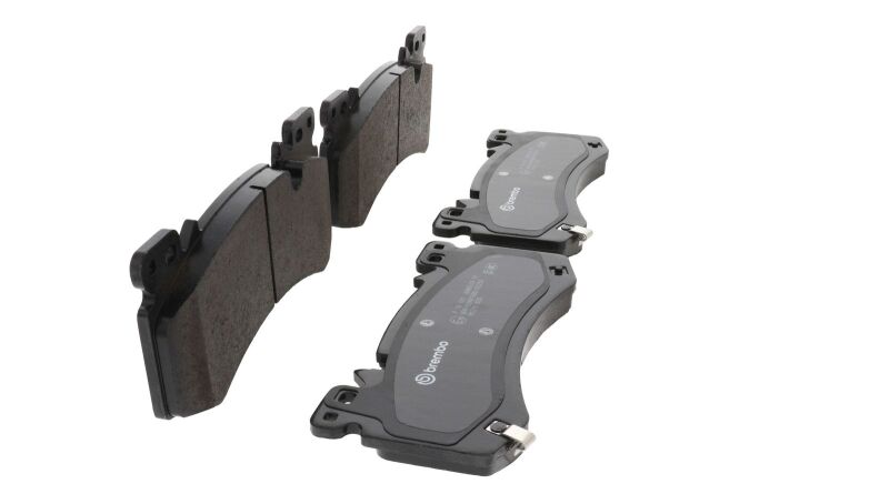 Brembo OE P10101 fits Cadillac Escalade/Chevy Silverado Low Brake Pad Front