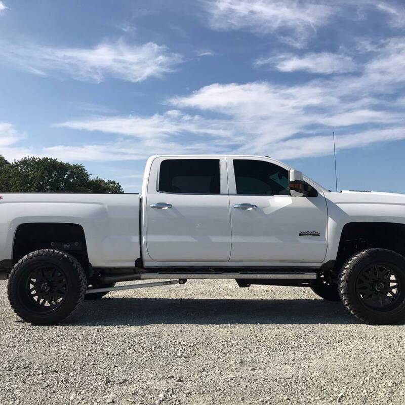 Wehrli WCF100851-BS 11-19 fits Chevy & GMC Duramax RCLB/CCSB/ECSB 60in. Traction Bar Kit - Bengal Silver