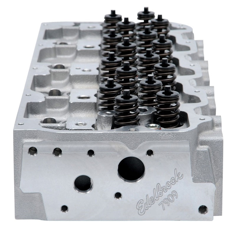 Edelbrock 79119 Cylinder Head 11-16 fits Chevy LML Duramax Diesel V8 6.6L Single Complete