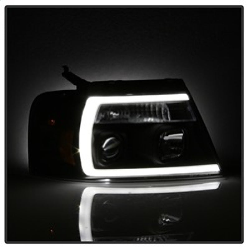 Spyder 5084484 fits Ford 04-08 F-150 Projector Headlights - Light Bar DRL - Bla