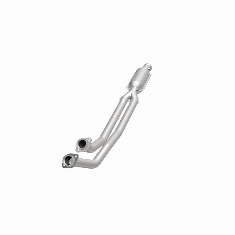 MagnaFlow 23954 Conv fits Volvo 6.5X4 2/2.5