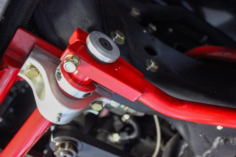 UMI Performance 2680-R 1-1/4in Splined Front Sway Bar (Double Shear End Links)