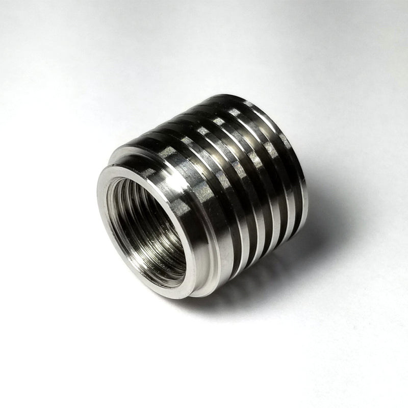 Stainless Bros 604-00100-9000 M18x1.5 O2 Sensor Bung with Built in Heat Sink