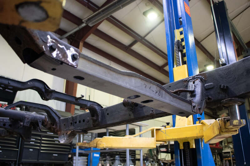 RustBuster RB8447 Rust Buster 01-04 fits Toyota Sequoia Transmission Crossmember
