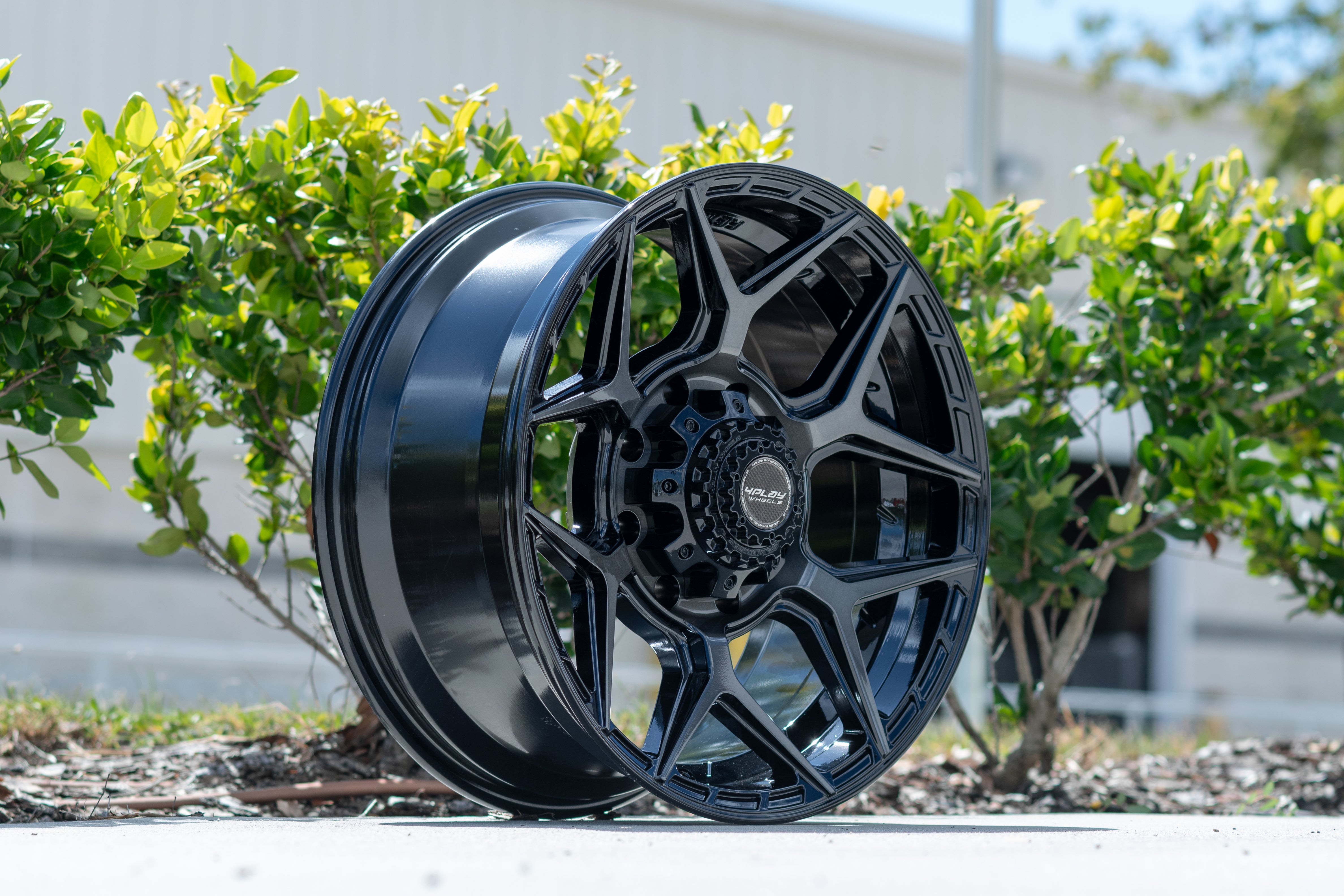 4PLAY 4P06-20090-8170-0BBT Gen3 20x9 8x170mm +0et in Brushed Black