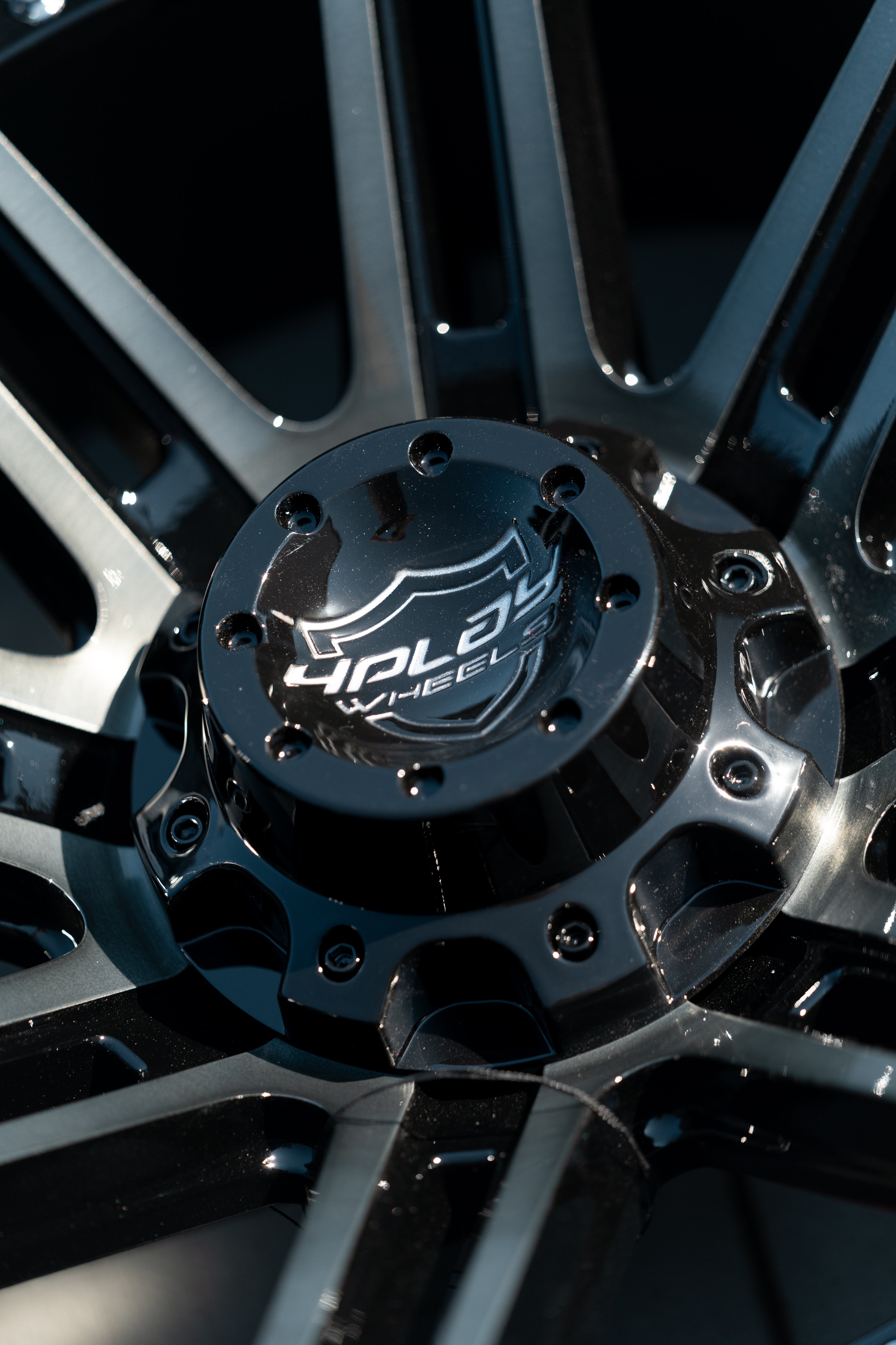 4PLAY 4P08-20100-6D55-18BBT Gen2 20x10 6x135mm & 6x5.5" -18et in Brushed Black