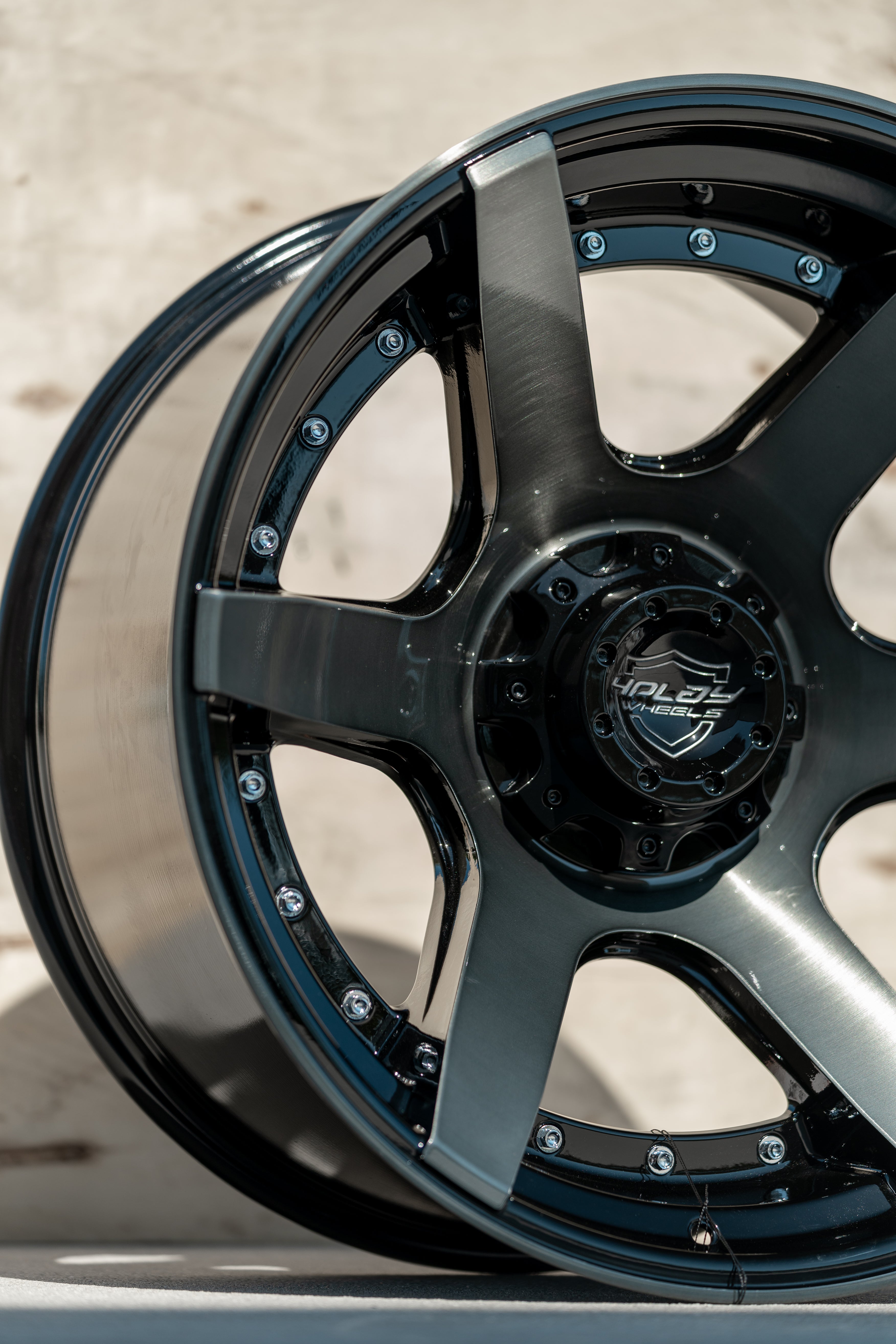 4PLAY 4P60-22120-6D55-44BBT 22x12 fits GM-Ford-Lincoln-Nissan-Toyota Black Rim