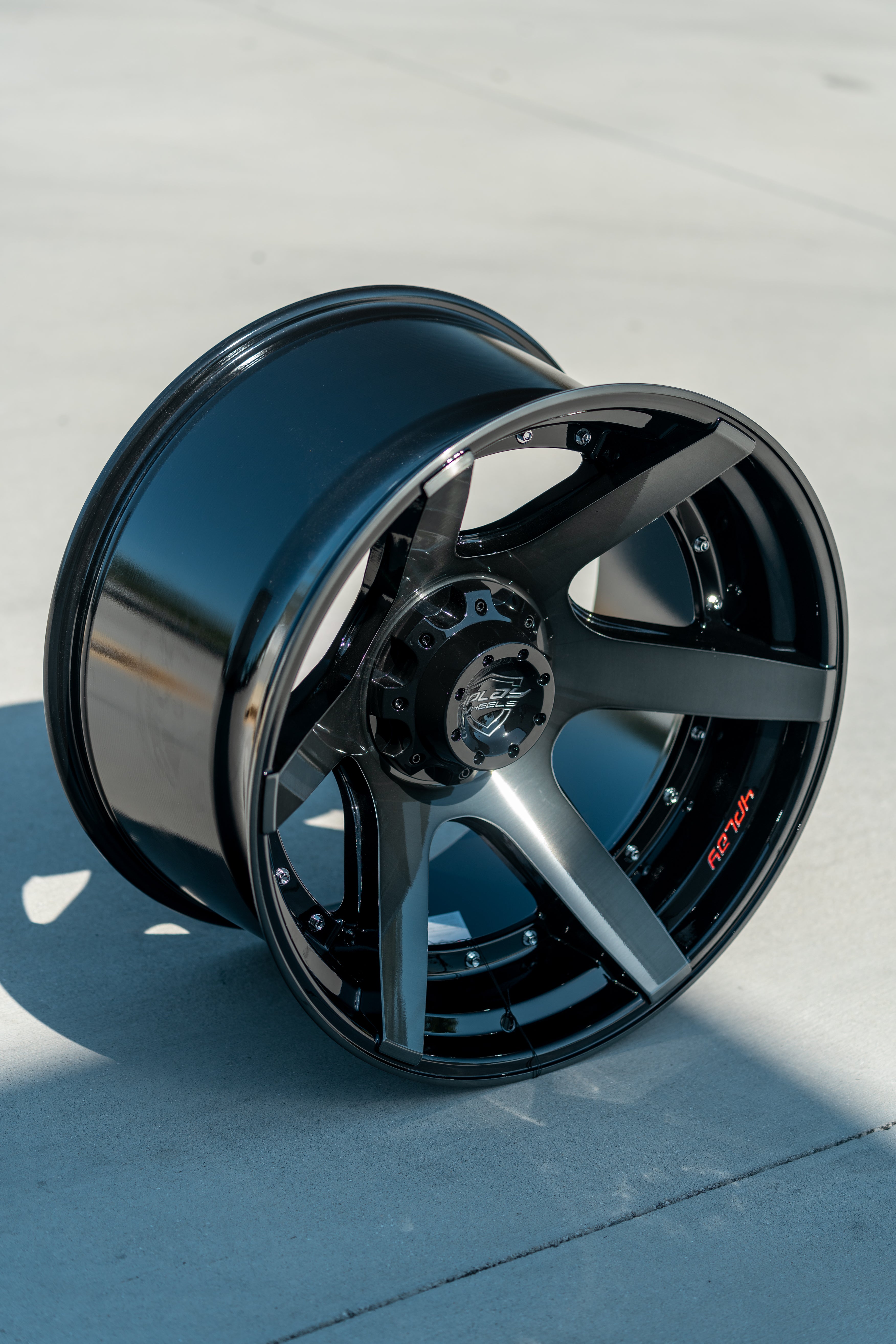 4PLAY 4P60-22120-8170-44BBT 22x12 Wheel fits Ford 4P60 Brushed Black Rim