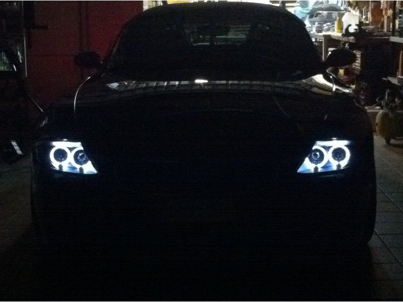 SPYDER 5029676 fits BMW Z4 Projector Headlights Xenon/HID Model LED Halo Black