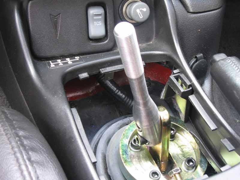UMI Performance 2105 93-02 fits GM F-Body Short Shifter Handle