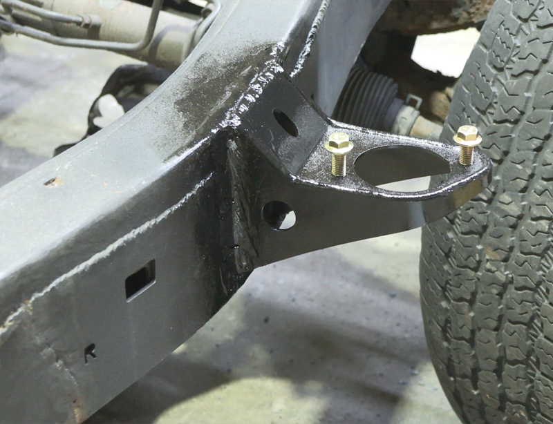 RustBuster RB8400R Rust Buster 1996-2002 fits Toyota 4 Runner Front Body Frame Mount Bracket - Right