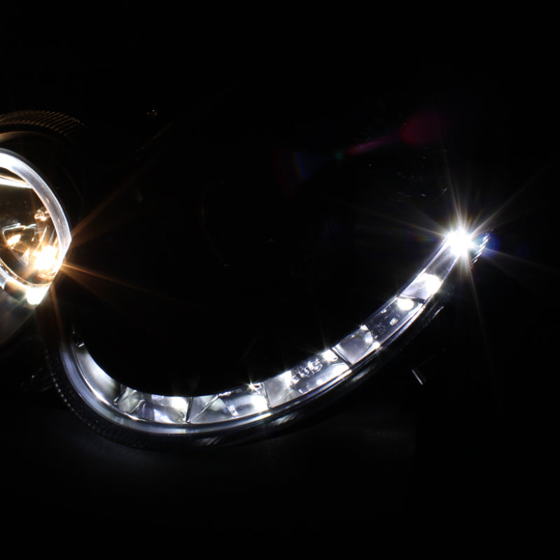 Spyder 5038036 fits Mercedes Benz CLK Projector Halogen Model- LED Halo DRL Blk
