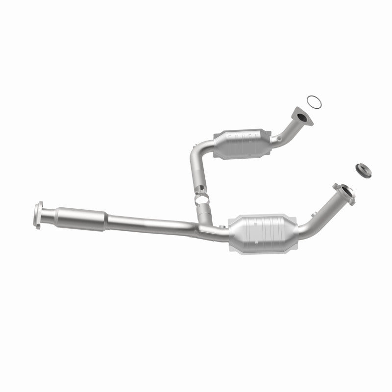 MagnaFlow 49886 Conv DF fits GMC 05-06 Envoy XL Denali
