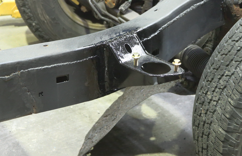 RustBuster RB8400R Rust Buster 1996-2002 fits Toyota 4 Runner Front Body Frame Mount Bracket - Right