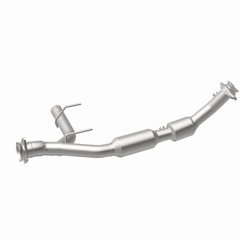 Magnaflow 4583078 03-04 fits Ford Expedition 5.4L Direct Fit Converter