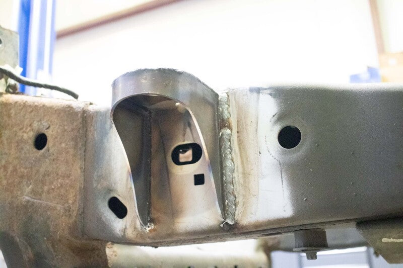 RustBuster RB7022 Core Support Mount