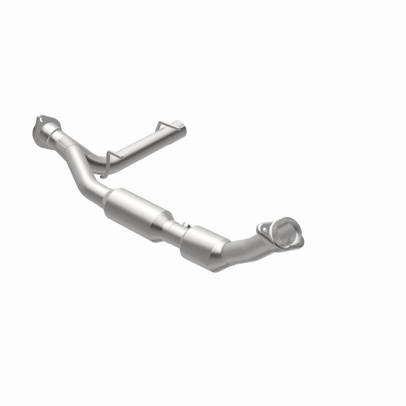 Magnaflow 4583029 03-04 Lincoln Navigator 5.4L Direct Fit Converter