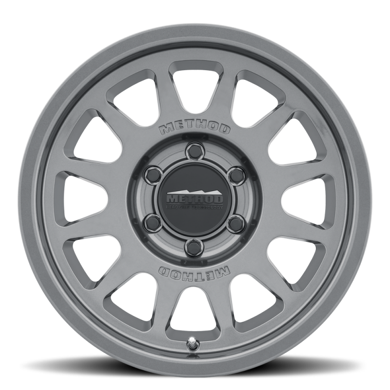 Method Wheels MR70389093840H Method MR703 Bead Grip HD 18x9 +40mm Offset 6x5.5 95.25mm CB Gloss Titanium Wheel