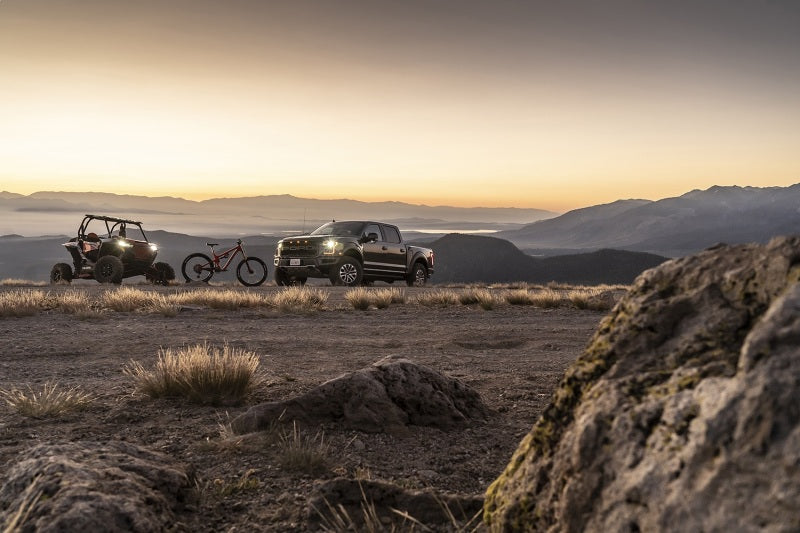 Fox 883-26-068 88+ fits Nissan Patrol Y60 & Y61 2.5 Factory Race Series Front Remote Reservoir Shock 0-1.5in Lift