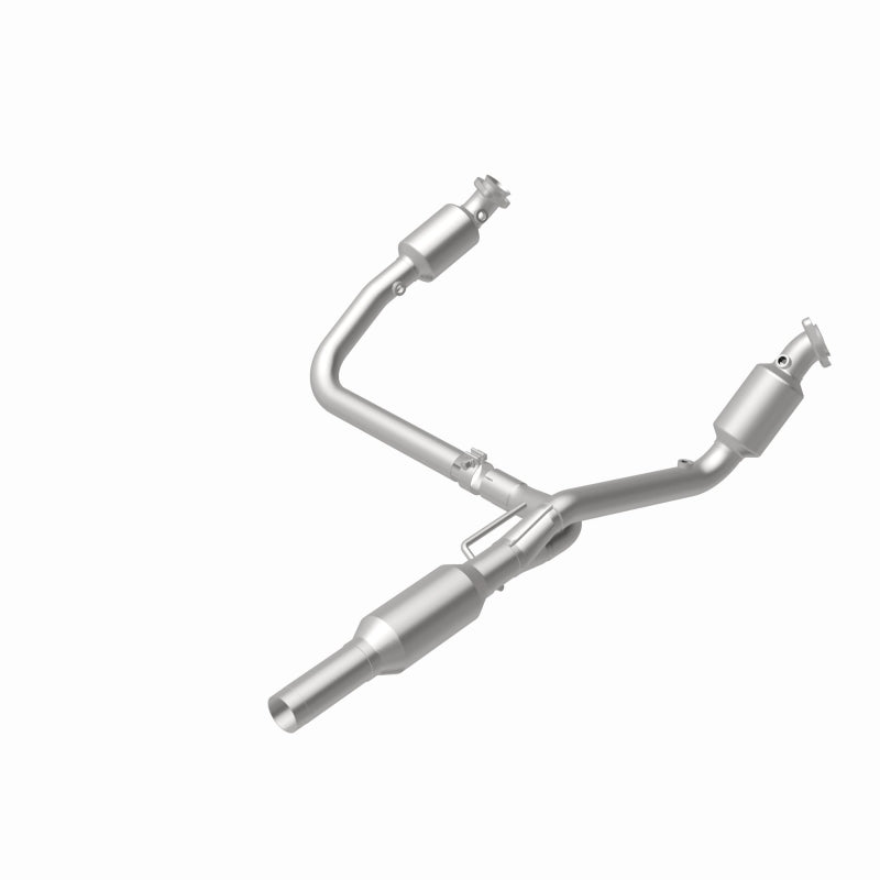 Magnaflow 4583497 01-02 fits Dodge Ram 2500 5.9L Direct Fit Converter