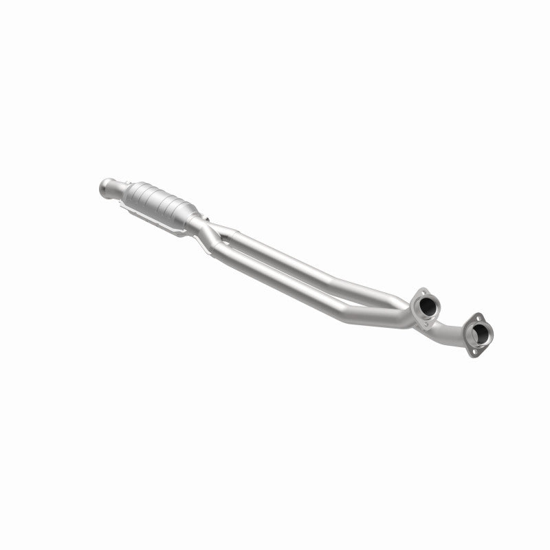 MagnaFlow 23954 Conv fits Volvo 6.5X4 2/2.5