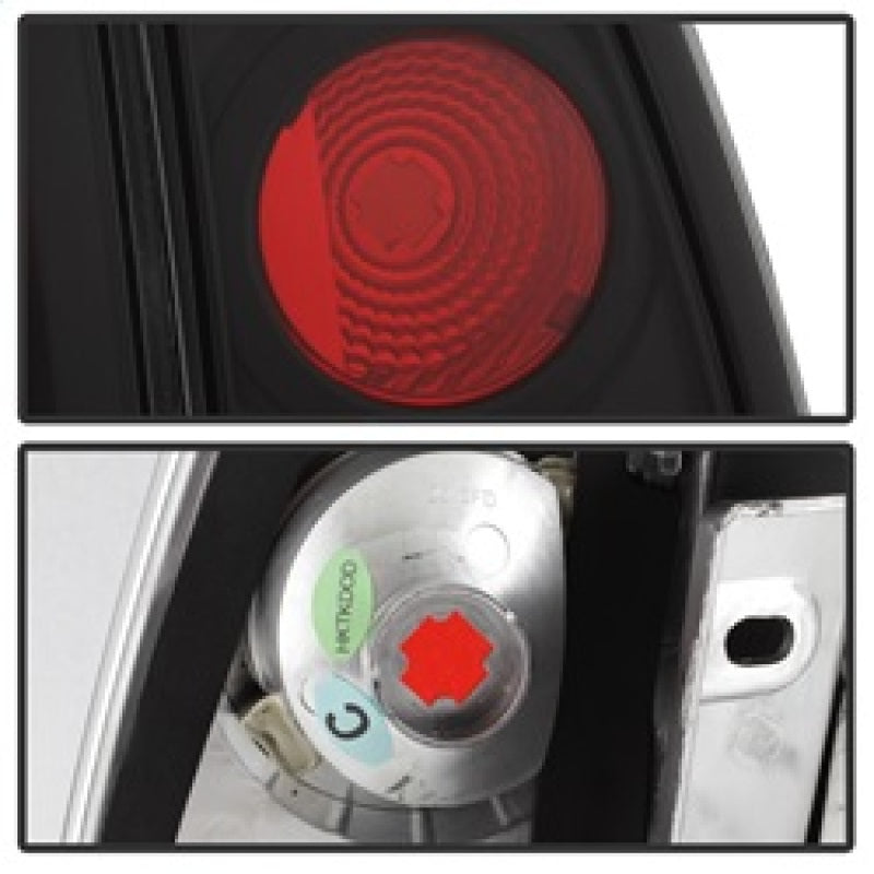Spyder 5005946 fits Lincoln 03-06 Navigator Euro Style Tail Lights Black ALT-YD