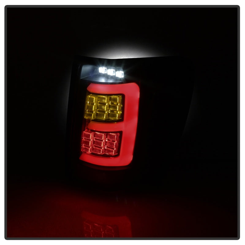 Spyder 5086150 fits Jeep 99-04 Grand Cherokee - Light Bar Led Tail Lights - Bla