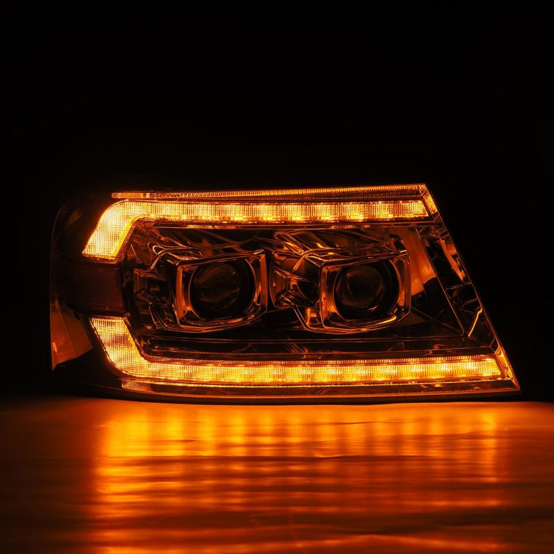 AlphaRex 880132 fits Lincoln 06-08 Mark LT LUXX-Series LED Projector headlights