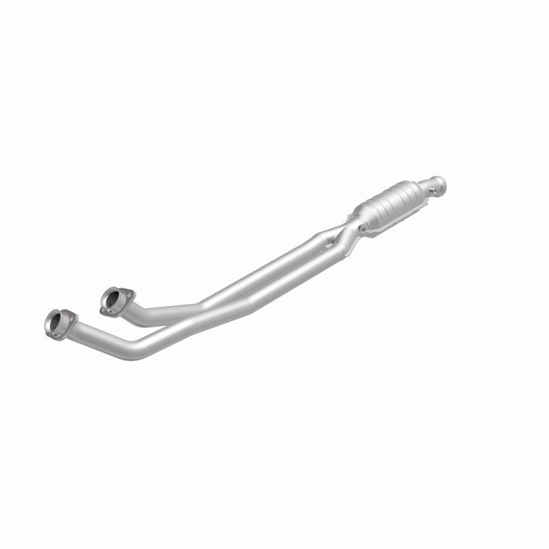 MagnaFlow 23954 Conv fits Volvo 6.5X4 2/2.5