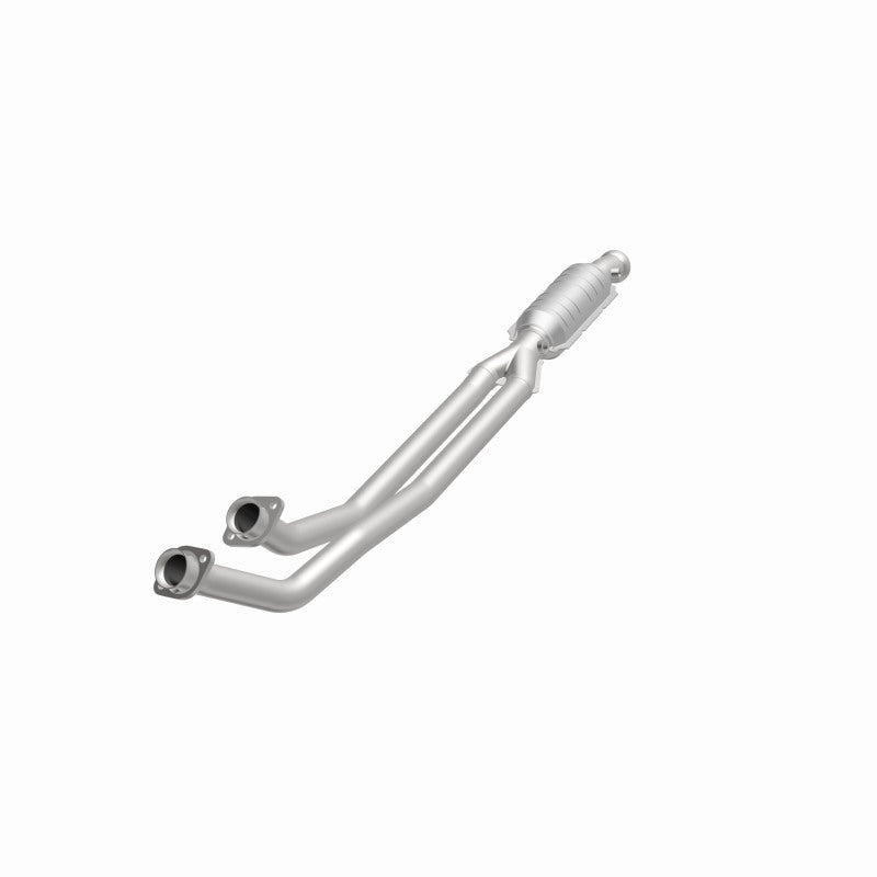 MagnaFlow 23954 Conv fits Volvo 6.5X4 2/2.5