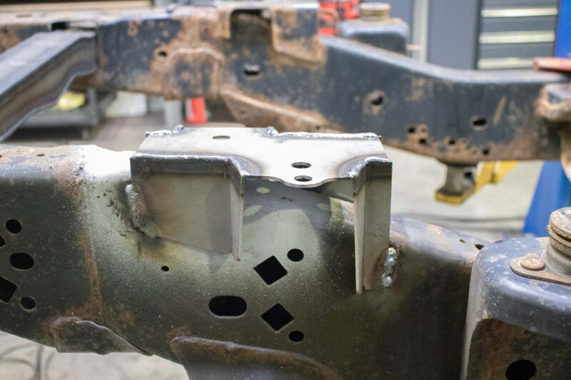 RustBuster RB7018L Front Bed Mount Left Side