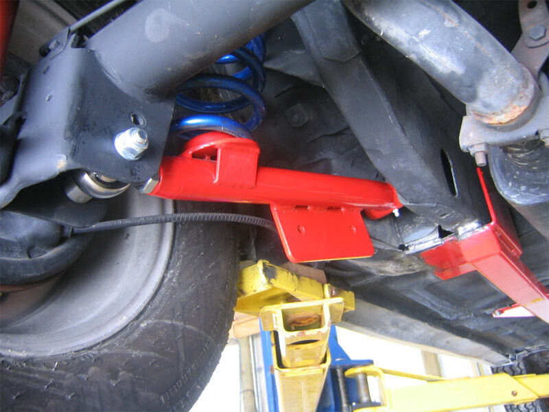 UMI Performance 101517-R 79-98 fits Ford Mustang Upper & Lower Rear Control Arms