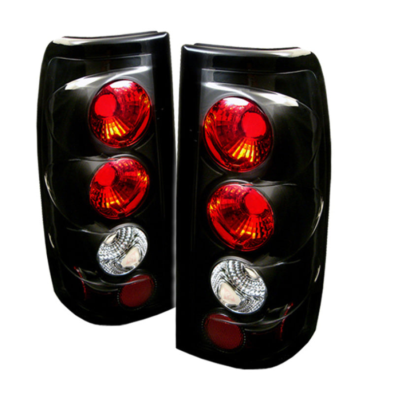 Spyder 5002013 fits Chevy 99-02 Silverado 1500 Euro Tail Lights G2 Version Blk