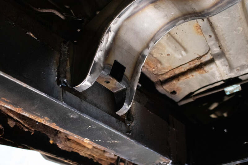 RustBuster RB7411 Tank Support Bracket