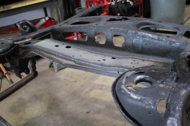 RustBuster RB7420 Track Bar Crossmember