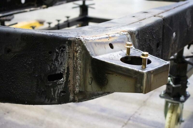 RustBuster RB7138L fits Toyota Tacoma Access Cab and Crew Cab Front Body Mount L