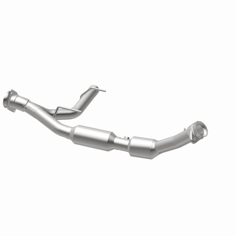 Magnaflow 4583078 03-04 fits Ford Expedition 5.4L Direct Fit Converter
