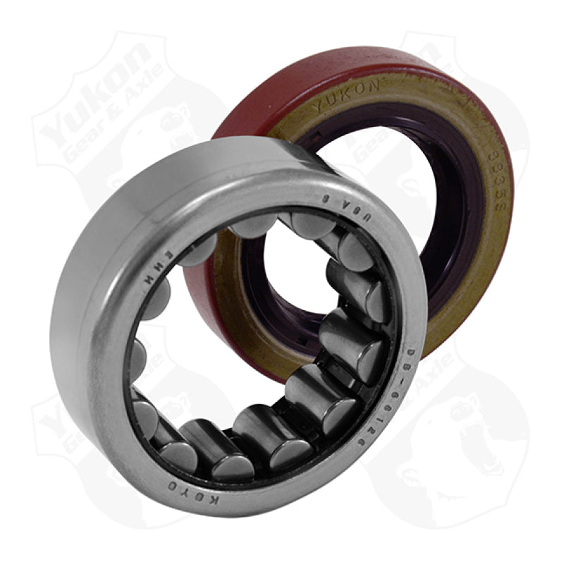 Yukon Gear AK 1561GM Axle Bearing & Seal Kit For fits GM 9.5in