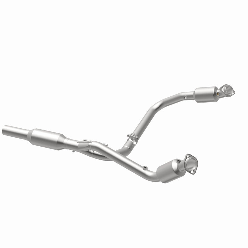 Magnaflow 4583497 01-02 fits Dodge Ram 2500 5.9L Direct Fit Converter