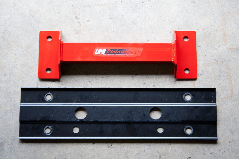UMI Performance 2500-R 08-09 fits Pontiac G8 10-13 Camaro Tunnel Brace