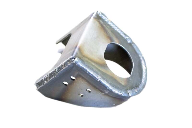 RustBuster RB7416 Rust Buster Avalanche/fits Suburban/Yukon Rear Body Frame Mount