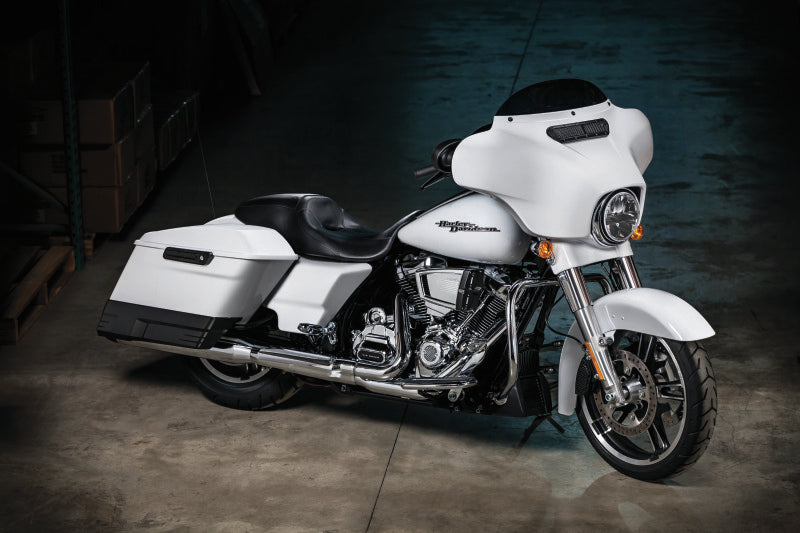 Kuryakyn 9340 Kuryakyn Servo Cover Milwaukee-8 With Kuryakyn Air Cleaners Black