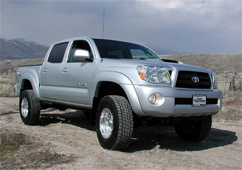 Tuff Country 52907KH 05-23 fits Toyota Tacoma 4x4 & PreRunner 3in Lift Kit (Excludes TRD Pro) SX6000 Shocks